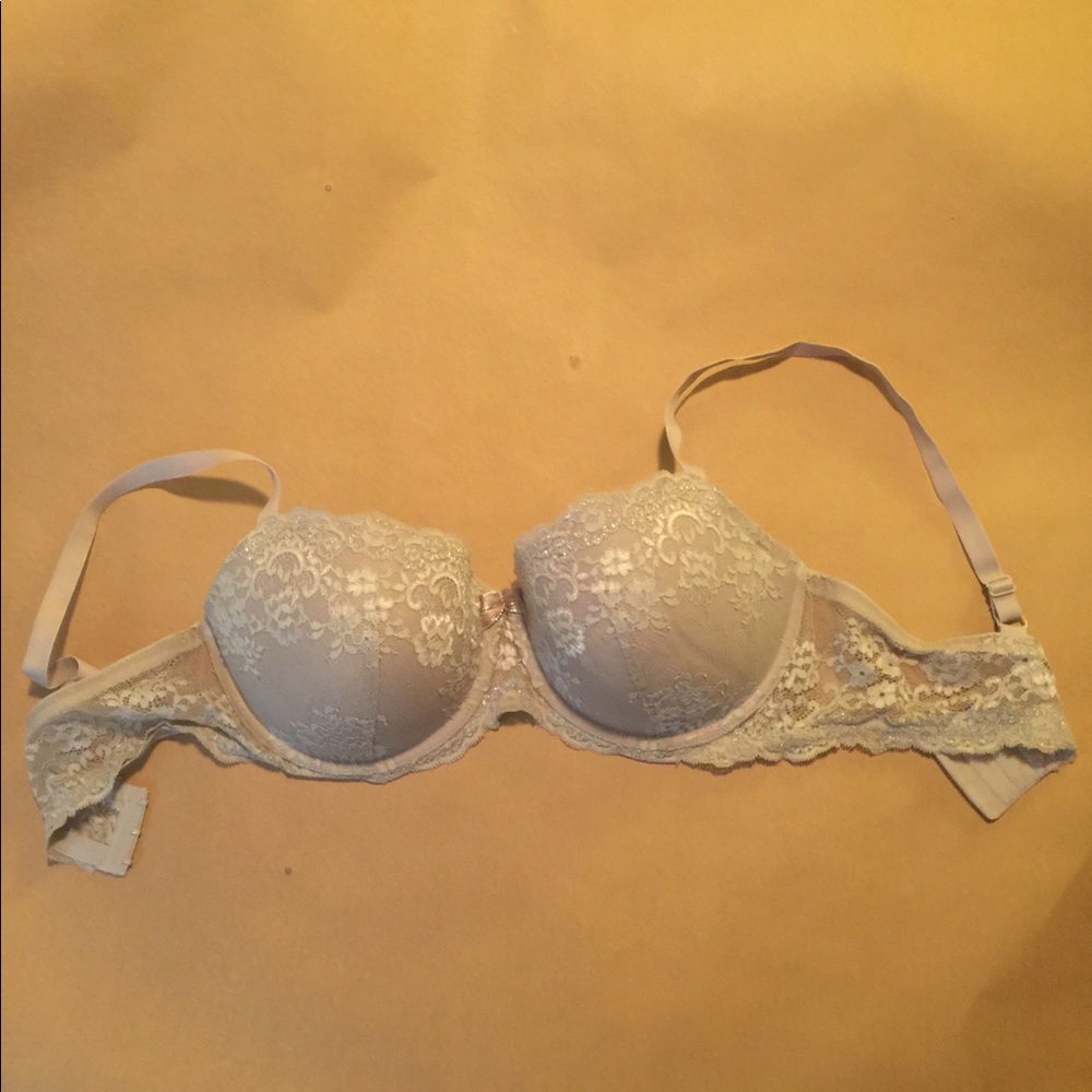 Like new 38D lace bra